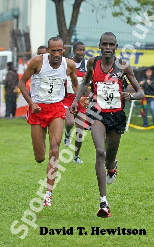 Peter Lemuya outsprints No 3 Tewodros Shiferaw to win the 2012 Blaydon Races on June 9th.